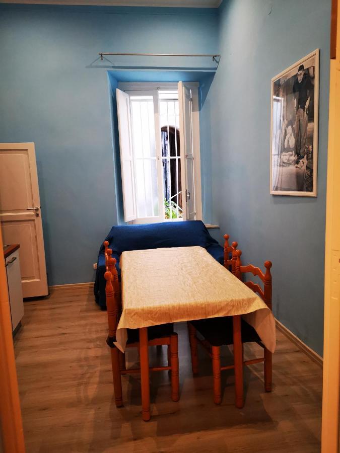Casa Cupiello Via Chiaia - Casa Vacanze ad uso Esclusivo Nápoles Exterior foto