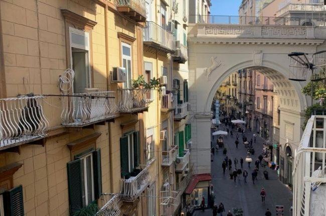 Casa Cupiello Via Chiaia - Casa Vacanze ad uso Esclusivo Nápoles Exterior foto